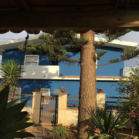 Casa Vacanze Anticaglie Punta Secca Luaran gambar